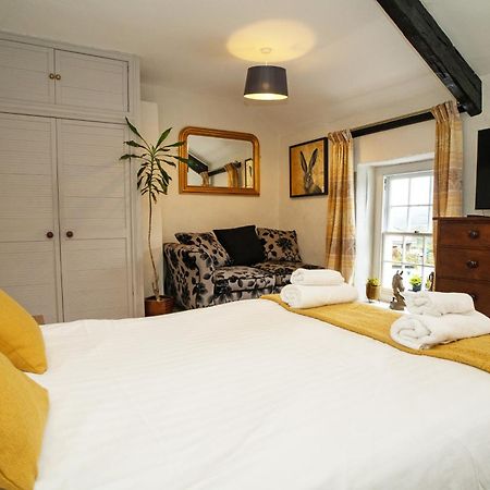 Rams Head Inn Dolton Екстериор снимка