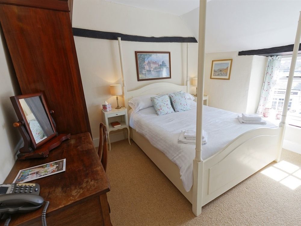 Rams Head Inn Dolton Екстериор снимка