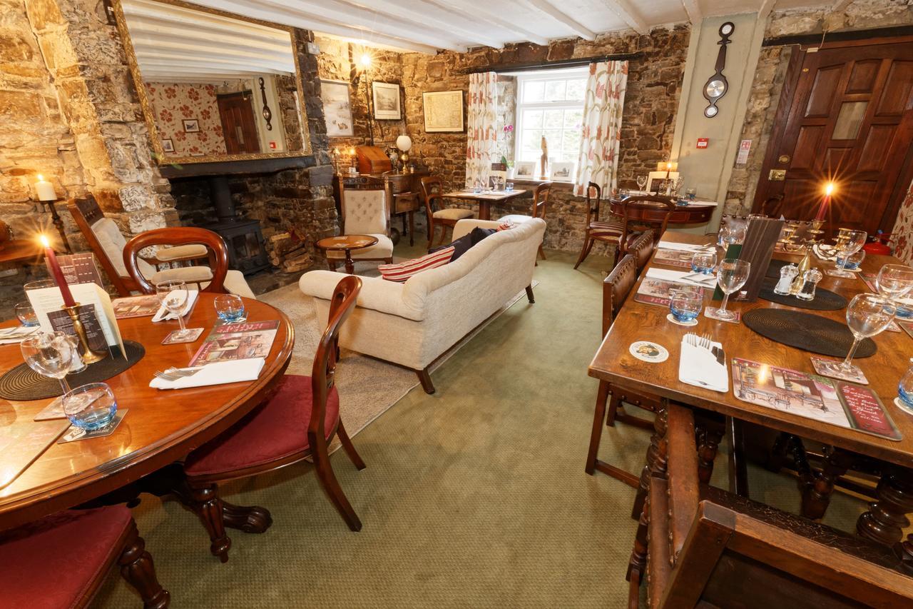 Rams Head Inn Dolton Екстериор снимка