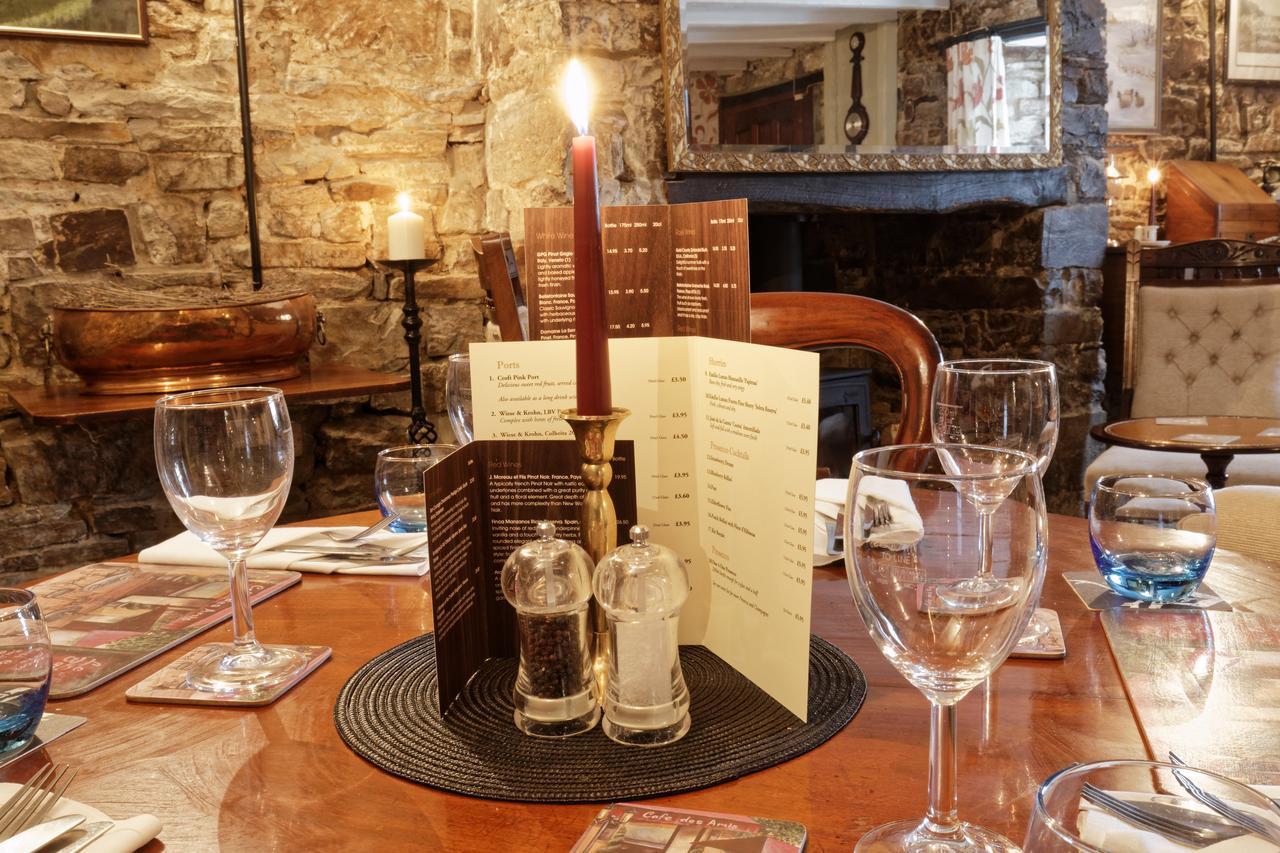 Rams Head Inn Dolton Екстериор снимка