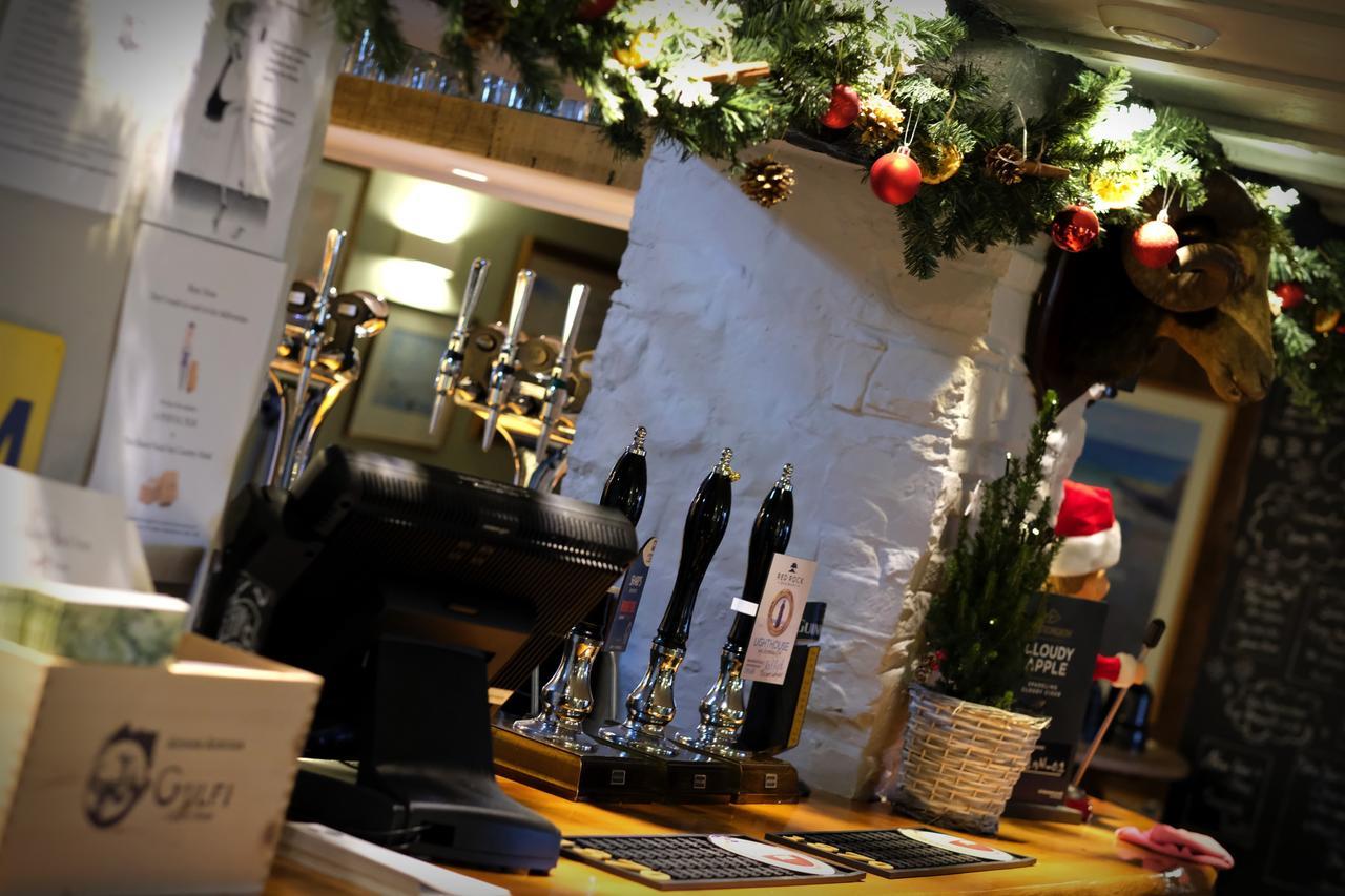 Rams Head Inn Dolton Екстериор снимка